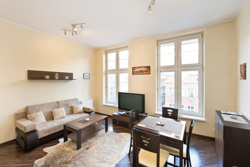 Gdanskie Apartamenty - Apartamenty - Dluga Z Widokiem Na Ratusz I Nad Motlawa Rom bilde
